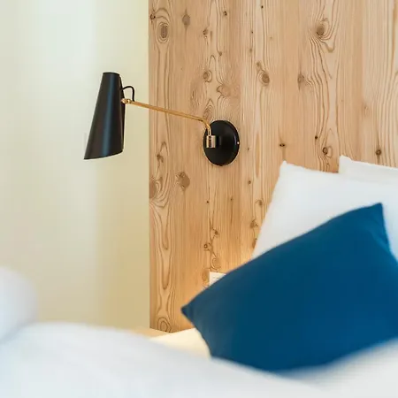 Zum Hirschen Boutique Val Di Non 3* أونسيري لِييبي فراوْ إيم