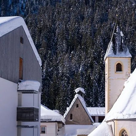 فندق Zum Hirschen Boutique Val Di Non 3*